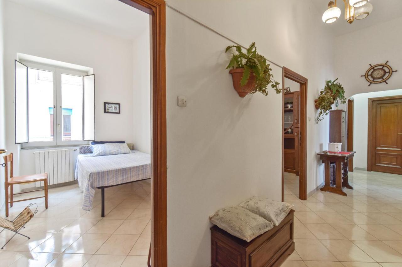 Elegant Apartment With Sea View In Porto Santo Stefano 89 M² Екстериор снимка