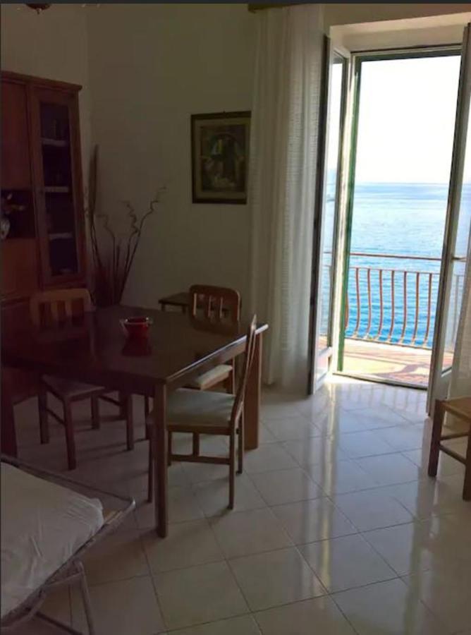 Elegant Apartment With Sea View In Porto Santo Stefano 89 M² Екстериор снимка